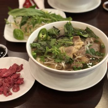 Pho 90 Degree - Milpitas - Large Pho Dac Biet, with Tai on the side which was kind of cubed not sliced which I liked. - Vietnamese Near Me - Milpitas, California