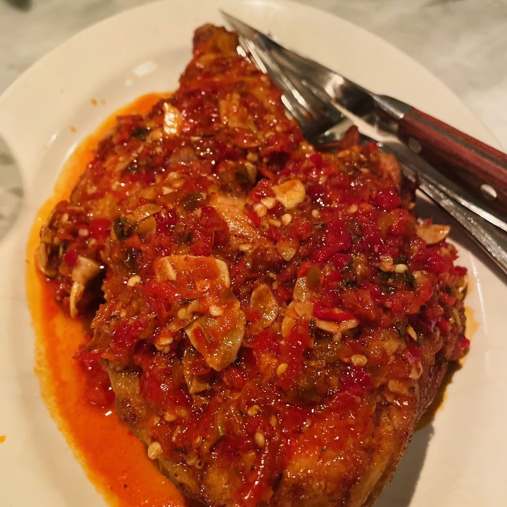 Ciccio - Chicken - Pizza Near Me - Yountville, California