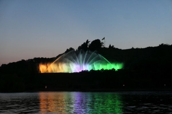 Grand Haven Musical Fountain by null