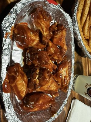 Porter's Place Sports Bar by null