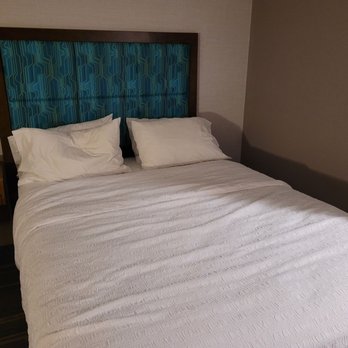 Hampton Inn Coventry-Warwick Area - Hotels Near Me - Coventry, Rhode Island