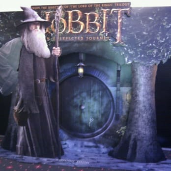 Arena Cinema - Poster display for The Hobbit - Cinema Near Me - Zürich, ZH Arena Cinema - Poster display for The Hobbit - Cinema Near Me - Zürich, ZH
