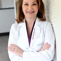 Meet Dr. Leigh Ellen Eubanks. She has been practicing medical and cosmetic dermatology since 1999.