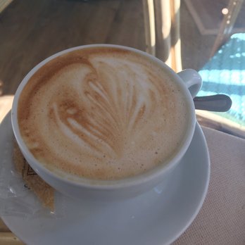 Brunch & Cake - Latte - Breakfast & Brunch Near Me - Barcelona, B