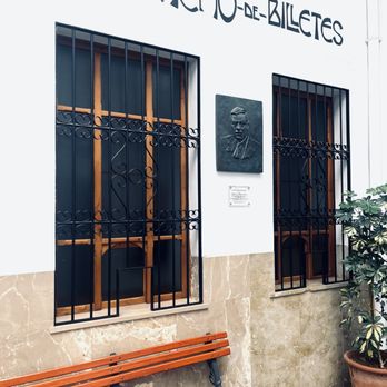 Ferrocarriles de Soller - Train Stations Near Me - Palma, PM