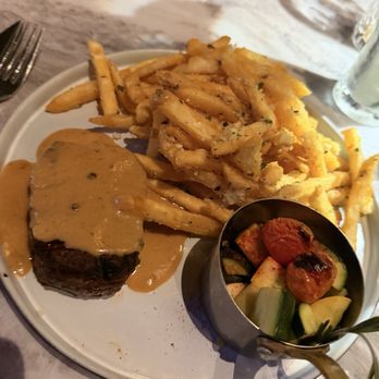 Wolf by Vanderpump at Caesars Republic Lake Tahoe - Filet - American Near Me - Stateline, Nevada