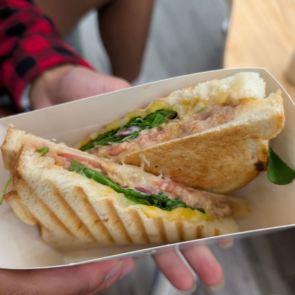 Tea Again - Thai chili tuna sandwich - Bubble Tea Near Me - Elk Grove, California Tea Again - Thai chili tuna sandwich - Bubble Tea Near Me - Elk Grove, California
