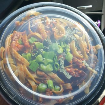 PastaMasta - Kid portion with meat sauce, green onions, and basil. My daughter loved it. - Pasta Shops Near Me - Grand Prairie, Texas PastaMasta - Kid portion with meat sauce, green onions, and basil. My daughter loved it. - Pasta Shops Near Me - Grand Prairie, Texas