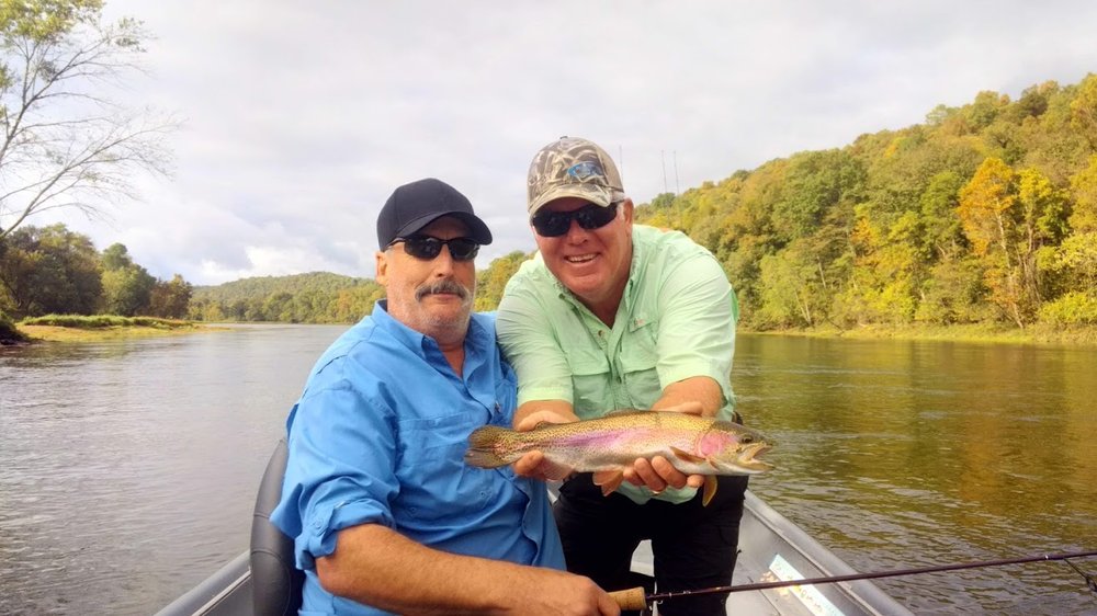 Greg's White River Guide Service Logo