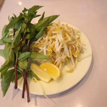 Pho My Vi - Basil and bean sprouts and lemon - Vietnamese Near Me - Kaneohe, Hawaii