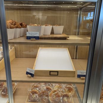 Paris Baguette - Bakeries Near Me - Bethlehem, Pennsylvania