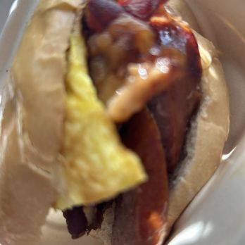 Mustards Cafe - Sausage eggs bacon and cheese bagel - Breakfast & Brunch Near Me - Long Beach, California