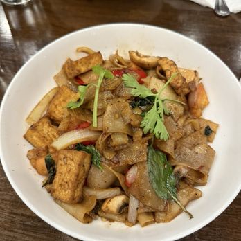 Titaya's Thai Cuisine - N5 Pad Kee Mao - Thai Near Me - Austin, Texas Titaya's Thai Cuisine - N5 Pad Kee Mao - Thai Near Me - Austin, Texas