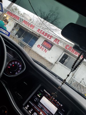 Argueta Pollos Azados