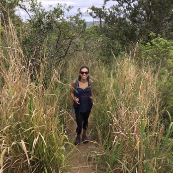 Oneawa Hills - Walk through the tall grass - Hiking Near Me - Kaneohe, Hawaii Oneawa Hills - Walk through the tall grass - Hiking Near Me - Kaneohe, Hawaii