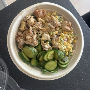 Fare - Create your own bowl! - New American Near Me - Chicago, Illinois