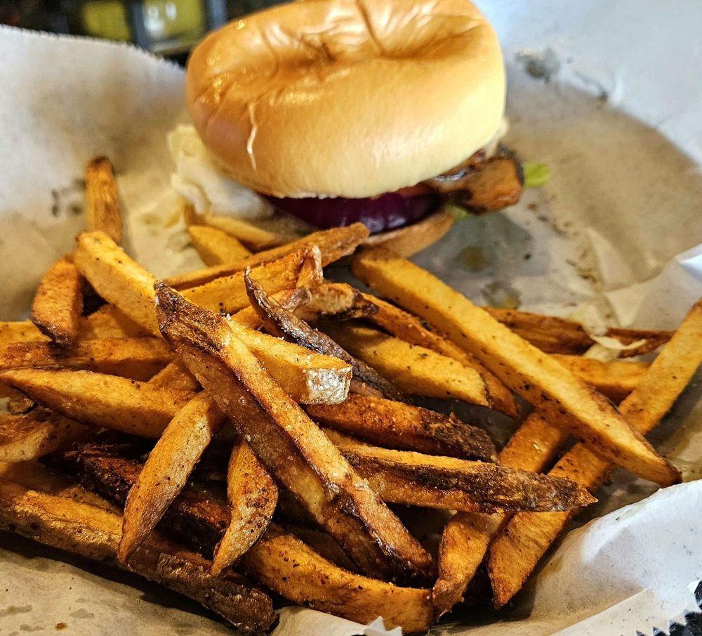 Bufalucca Sports N' Wings Image
