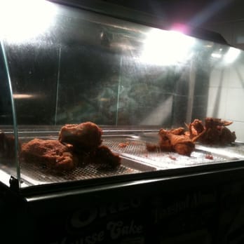 HALAL KENNEDY FRIED CHICKEN - 16720 Hillside Ave, Jamaica, New York