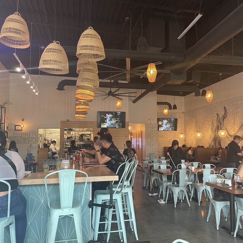 Los Aguachiles - Entrance view - Seafood Near Me - El Paso, Texas