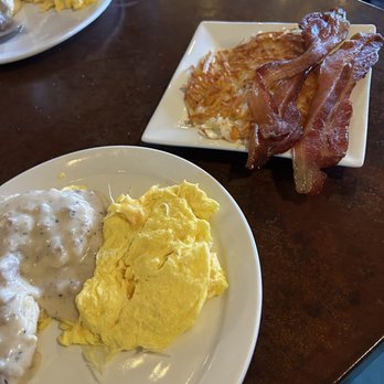 The Barn - Biscuits & Gravy w/ Bacon and Barn Browns - Coffee & Tea Near Me - St. Louis, Missouri The Barn - Biscuits & Gravy w/ Bacon and Barn Browns - Coffee & Tea Near Me - St. Louis, Missouri