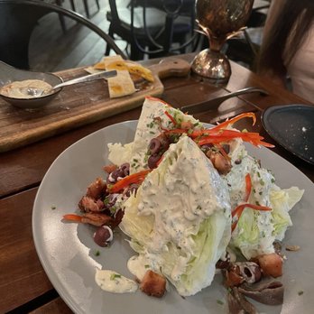 Plank - Iceberg Salad - Seafood Near Me - Playa del Carmen, ROO Plank - Iceberg Salad - Seafood Near Me - Playa del Carmen, ROO