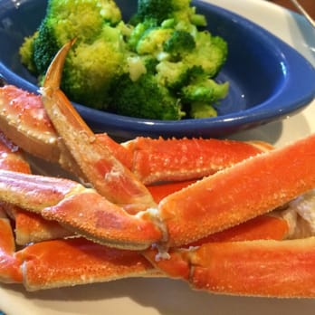 Red Lobster - Kids crab legs meal - Seafood Near Me - Orlando, Florida
