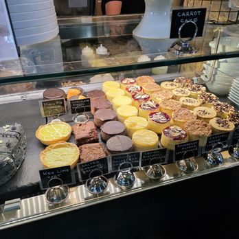 Fambrini's Cafe - Display - Sandwiches Near Me - Palo Alto, California Fambrini's Cafe - Display - Sandwiches Near Me - Palo Alto, California