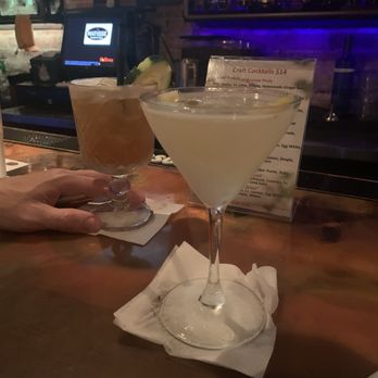 Matisse Tavern & Grill - French 75 and Pimm's Cup - Bars Near Me - Chicago, Illinois Matisse Tavern & Grill - French 75 and Pimm's Cup - Bars Near Me - Chicago, Illinois
