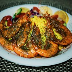 Happy Chef - Garlic prawns with rice & salad