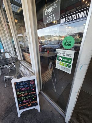 Orange Bakery by null