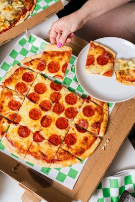 WG Pizzas by null