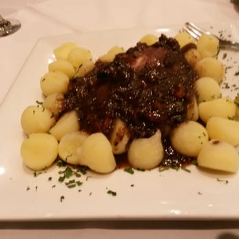 Biblos Resto & Coffee - Coq au vin, ponele. - Cafeteria Near Me - Recoleta, C Biblos Resto & Coffee - Coq au vin, ponele. - Cafeteria Near Me - Recoleta, C