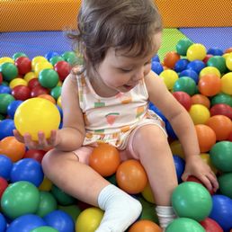 Ball pit