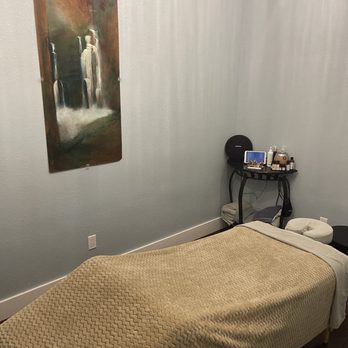 Serendipity Massage - Massage Room - Massage Near Me Serendipity Massage - Massage Room - Massage Near Me