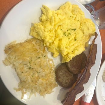 Yolkizz Cafe - Big Breakfast - Breakfast & Brunch Near Me - Edmond, Oklahoma Yolkizz Cafe - Big Breakfast - Breakfast & Brunch Near Me - Edmond, Oklahoma