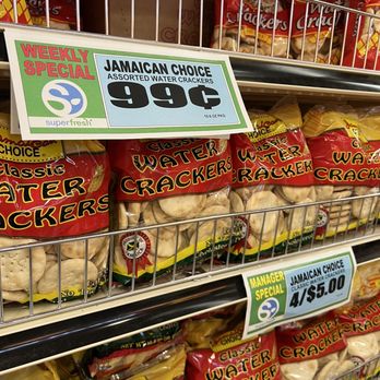 Super Fresh - Water Crackers - International Grocery Near Me - Baldwin, New York