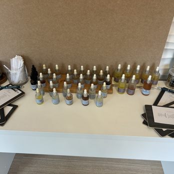 The AromaRoom - Aroma Essential Oils - Medical Spas Near Me - Carmel, Indiana