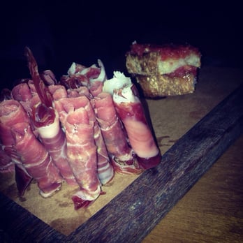 Niu Kitchen - Catalan Near Me - Miami, Florida Niu Kitchen - Catalan Near Me - Miami, Florida