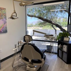Brian Mitchell, DDS - Beautiful views of the Catalinas!