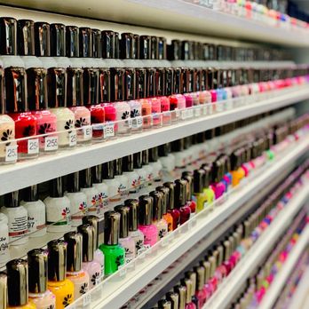 Gloss Nail Lounge - Nail Salons Near Me - Katy, Texas