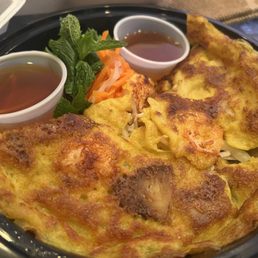 Ban Savory Vietnamese Crêpe - Bánh Xèo