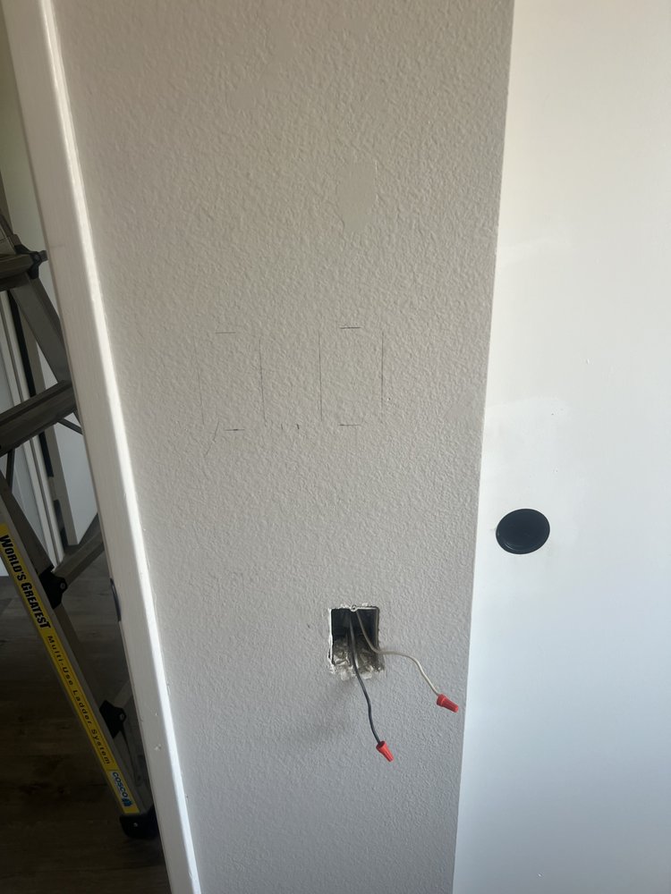 Slide of Ibarra’s Electrical Services