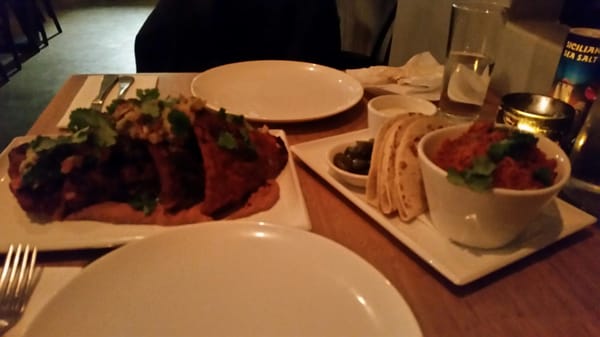 The Common Bistro by null