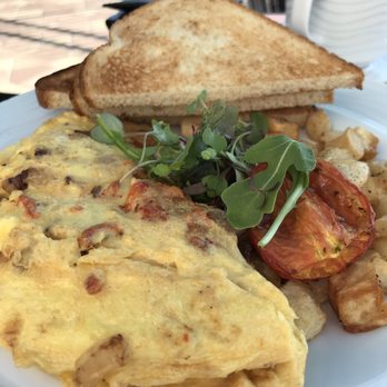 Azurea - Lobster-Brie Omelet - New American Near Me - Atlantic Beach, Florida