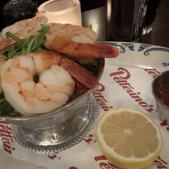 Petterinos - Shrimp Cocktail - American Near Me - Chicago, Illinois