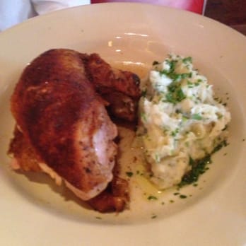 Rutherford Grill - Rotissiere chicken - American Near Me - Rutherford, California Rutherford Grill - Rotissiere chicken - American Near Me - Rutherford, California