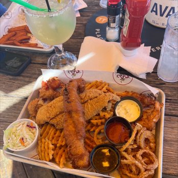 The Spot - Seafood platter - Burgers Near Me - Galveston, Texas The Spot - Seafood platter - Burgers Near Me - Galveston, Texas