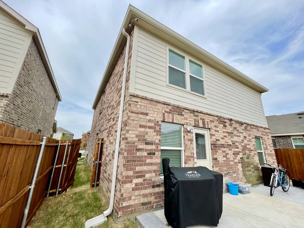 Slide of Guardian Gutter