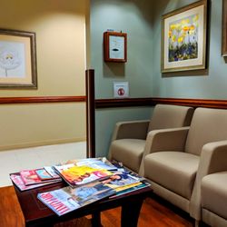 Penn Radiation Oncology Radnor - Penn Radiology, Radnor -- Waiting room, after getting in gown. (What's with the flowers? Stereotype ladies like flowers?)