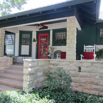 Granbury Gardens B&B - Bed & Breakfast Near Me - Granbury, Texas Granbury Gardens B&B - Bed & Breakfast Near Me - Granbury, Texas